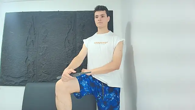 Snapshot of ZANE_EVANS chatting on August 6, 12:40 pm ZANE EVANS online show from August 6, 12:40 pm