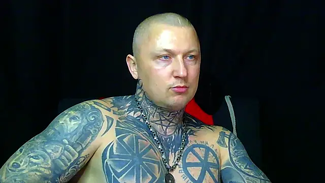 devilWithTats online show from March 25, 7:14 am