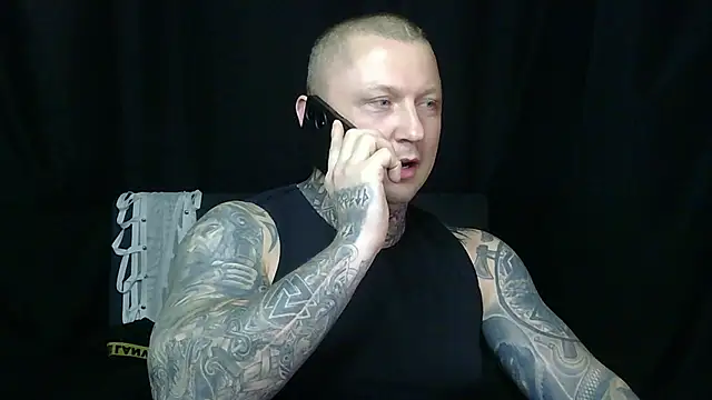 Snapshot of devilWithTats chatting on May 12, 12:13 pm devilWithTats online show from May 12, 12:13 pm