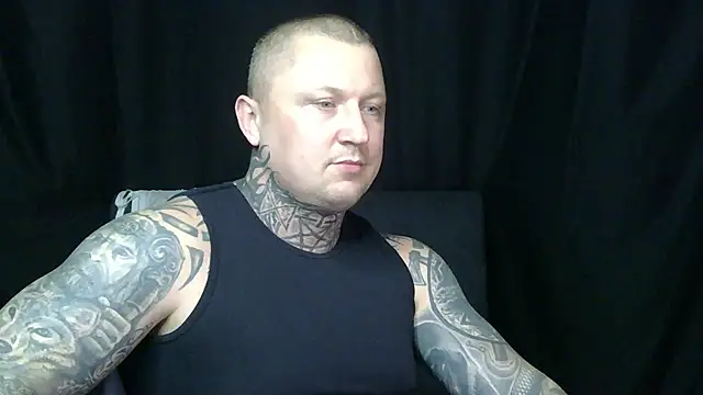 Snapshot of devilWithTats chatting on May 13, 1:19 pm devilWithTats online show from May 13, 1:19 pm