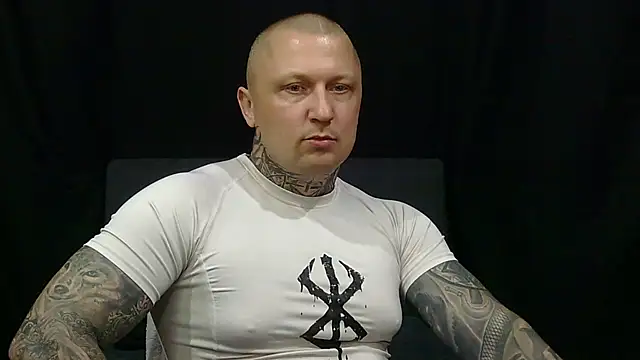Snapshot of devilWithTats chatting on May 26, 11:28 am devilWithTats online show from May 26, 11:28 am