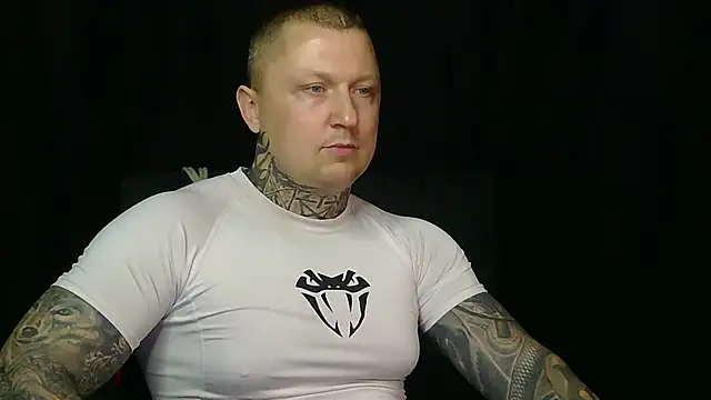 Snapshot of devilWithTats chatting on June 10, 4:17 pm devilWithTats online show from June 10, 4:17 pm