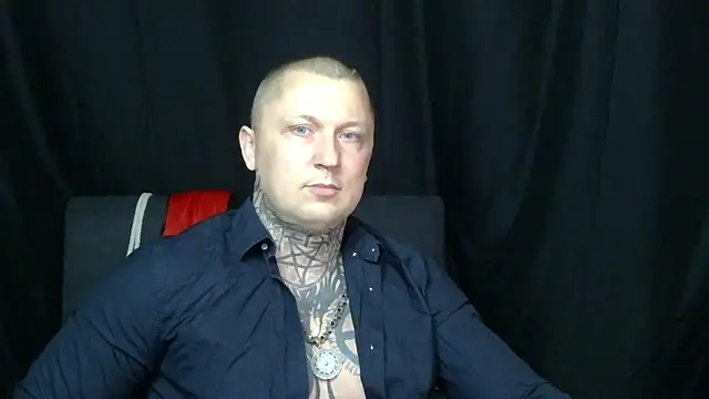 Snapshot of devilWithTats chatting on July 14, 5:07 pm devilWithTats online show from July 14, 5:07 pm