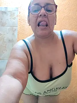 Roxy 77 online show from March 16, 3:56 am