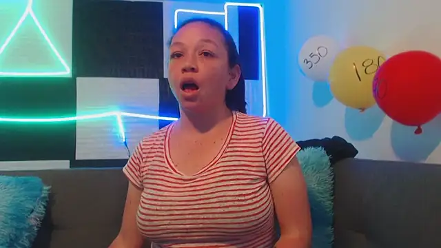 Snapshot of Eliane_cooper21 chatting on March 7, 2:19 am Eliane cooper21 online show from March 7, 2:19 am