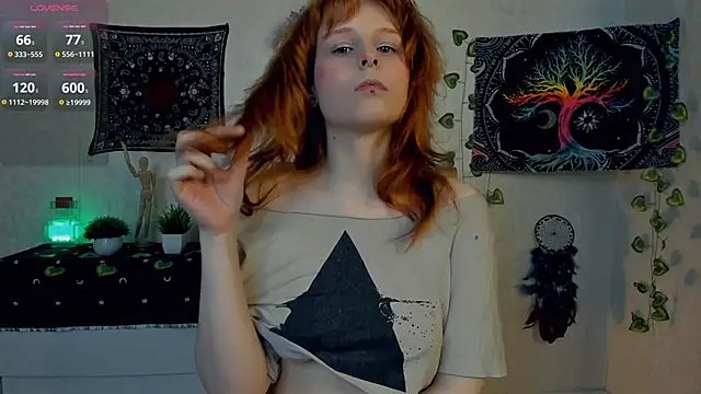 Snapshot of NadaMagby chatting on March 26, 12:11 pm NadaMagby online show from March 26, 12:11 pm