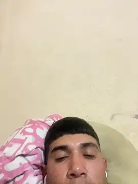 AlejandroT13255 online show from March 1, 12:12 am