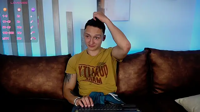 DIEGO JONES online show from June 3, 1:03 pm