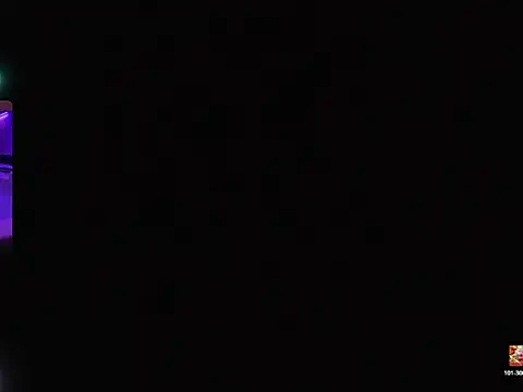Snapshot of sam_damn chatting on June 12, 9:46 pm sam damn online show from June 12, 9:46 pm
