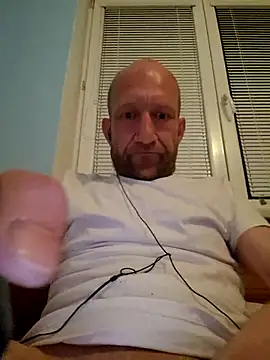 Snapshot of TurkishPsalm chatting on April 10, 10:25 pm TurkishPsalm online show from April 10, 10:25 pm