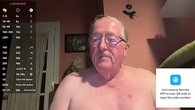 Phrodeaux Baggins online show from March 19, 3:54 am