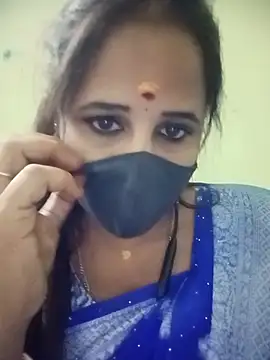 Snapshot of Tamil_Rani- chatting on July 4, 5:30 pm Tamil Rani- online show from July 4, 5:30 pm
