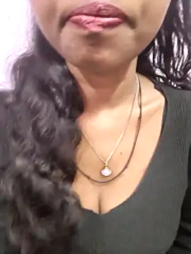 Samira-Ansari online show from March 18, 10:07 am