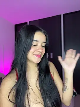 Snapshot of Sophia_Wy chatting on March 8, 2:04 am Sophia Wy online show from March 8, 2:04 am