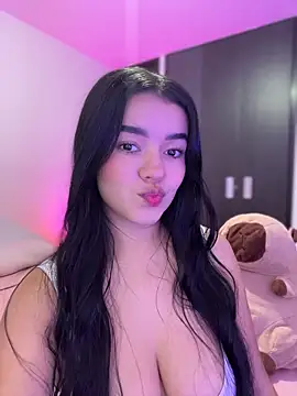 Snapshot of Sophia_Wy chatting on March 21, 2:49 am Sophia Wy online show from March 21, 2:49 am