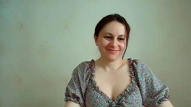 Inessa beauty online show from May 4, 12:01 pm