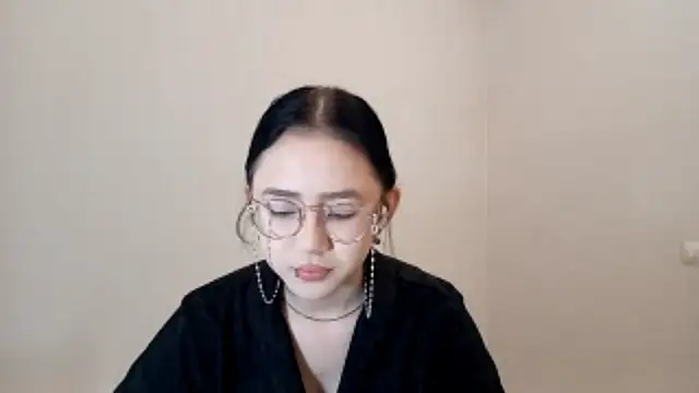 SolvedGlobe online show from April 25, 1:03 pm