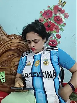 Beauty-3 online show from July 8, 9:58 am