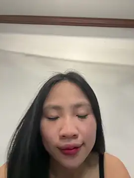 Snapshot of MIABCDZ chatting on March 2, 2:35 pm MIABCDZ online show from March 2, 2:35 pm