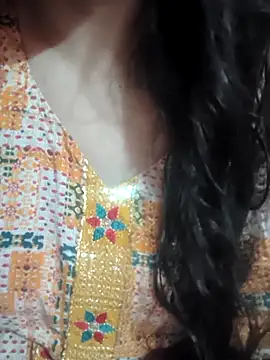 MUSKAN 786786- online show from March 10, 6:40 am