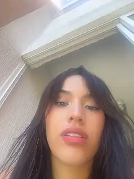 Snapshot of Mia-villalobos chatting on May 13, 1:52 pm Mia-villalobos online show from May 13, 1:52 pm