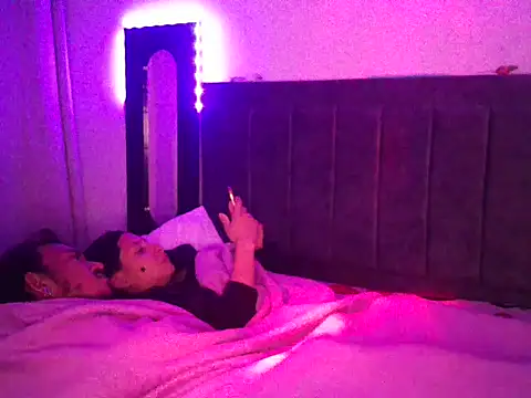 JadeYJacob online show from March 19, 9:46 am