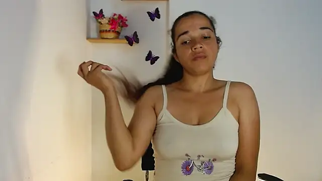 MagicHoney8 online show from March 15, 5:24 am