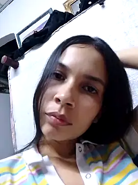 Snapshot of BiancaRoyale chatting on May 16, 6:10 am BiancaRoyale online show from May 16, 6:10 am