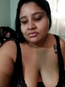 gordinhafogosaa online show from April 14, 11:05 am