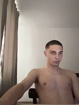JhonnyBrown23 online show from May 7, 4:23 pm