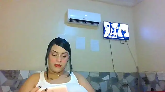 Snapshot of Athenasnew chatting on April 18, 5:50 pm Athenasnew online show from April 18, 5:50 pm