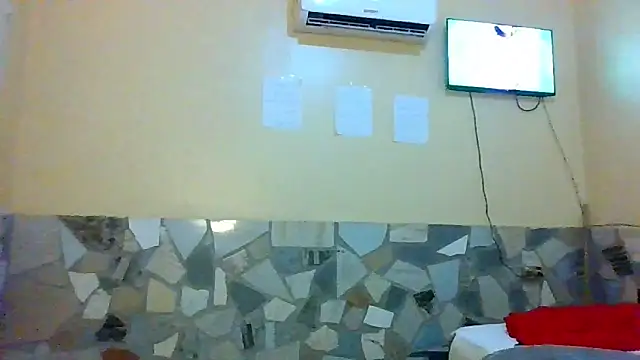 Snapshot of Athenasnew chatting on April 18, 7:58 pm Athenasnew online show from April 18, 7:58 pm