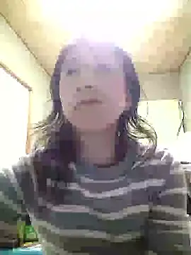 Snapshot of mako7612 chatting on May 24, 2:44 pm mako7612 online show from May 24, 2:44 pm