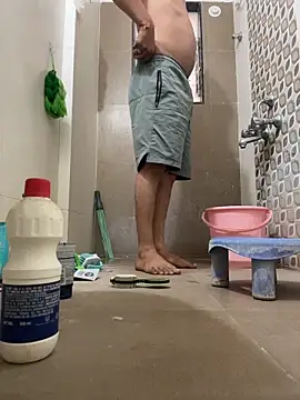 the guy u desire online show from March 5, 3:02 am