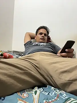 the guy u desire online show from March 9, 3:49 pm