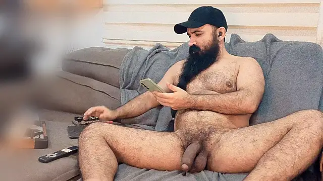Snapshot of Barba_Negra_Fumador chatting on May 4, 7:10 pm Barba Negra Fumador online show from May 4, 7:10 pm