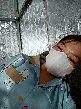 Snapshot of dualeo11 chatting on March 27, 2:28 pm dualeo11 online show from March 27, 2:28 pm