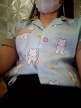 Snapshot of dualeo11 chatting on March 28, 2:33 am dualeo11 online show from March 28, 2:33 am