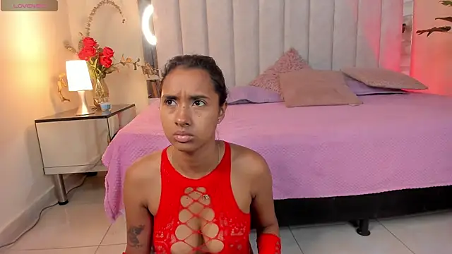 Snapshot of anny_kiut chatting on May 30, 11:51 am anny kiut online show from May 30, 11:51 am