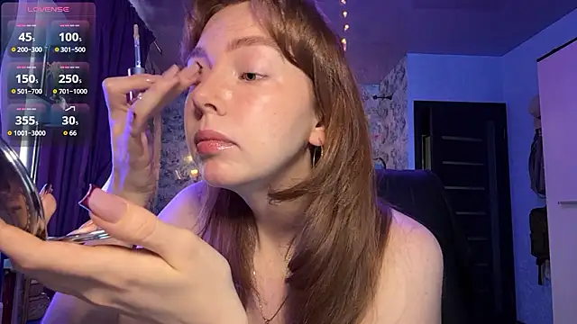 lunalixy online show from March 18, 1:42 am