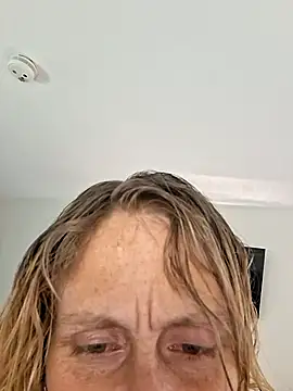 toxicbish online show from March 26, 4:51 am