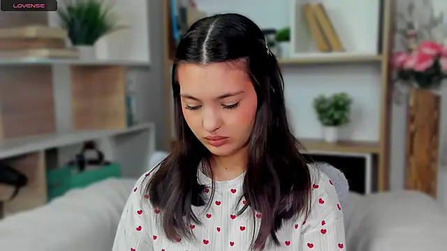 MirthaBolduan online show from March 11, 8:09 am