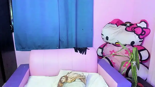 doll katiuska online show from June 25, 12:09 pm