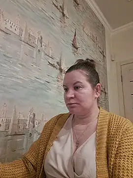 LaraHarper online show from March 12, 12:28 am