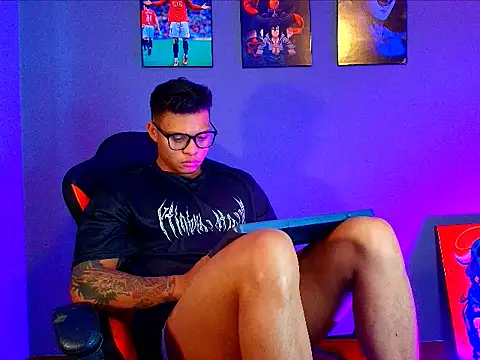 evan greey01 online show from March 10, 5:40 pm