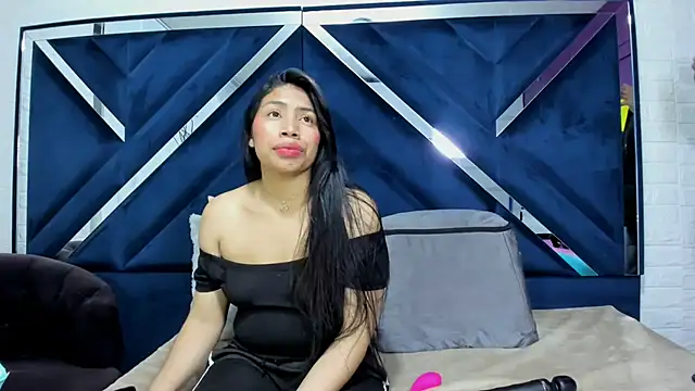 MelanyAndRizooos online show from May 2, 2:49 am