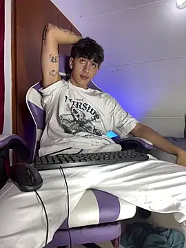 Snapshot of kamado_DSL chatting on March 6, 4:31 am kamado DSL online show from March 6, 4:31 am