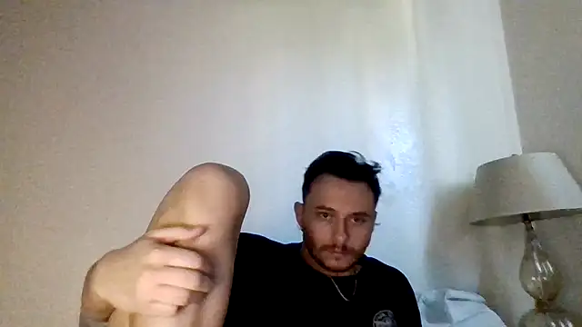 TallHungandCloudy69 online show from March 11, 7:20 pm