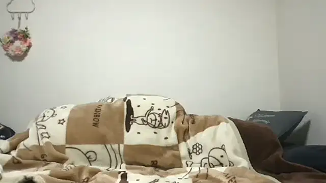 Snapshot of aiharu-n chatting on March 13, 5:52 pm aiharu-n online show from March 13, 5:52 pm