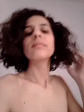 Snapshot of MissElen chatting on March 8, 8:29 am MissElen online show from March 8, 8:29 am